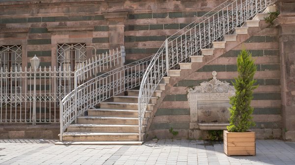 Des garde corps extérieur esthétiques et sûrs pour votre espace